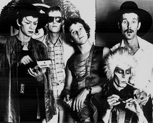 Skyhooks-band-australian-glam-rock-pre-punk-photo-picture-image2-300w